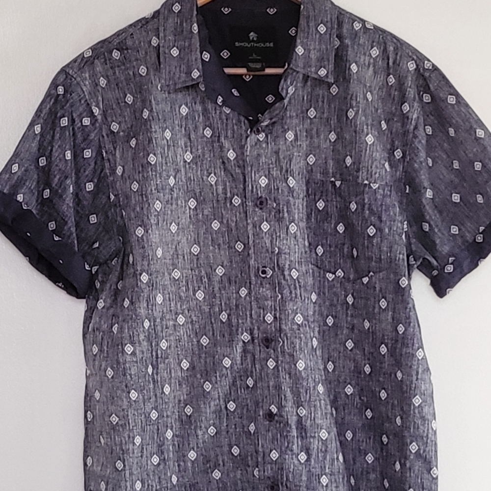 Southhouse casual button up or down shirt  Blue with White design patterns  L